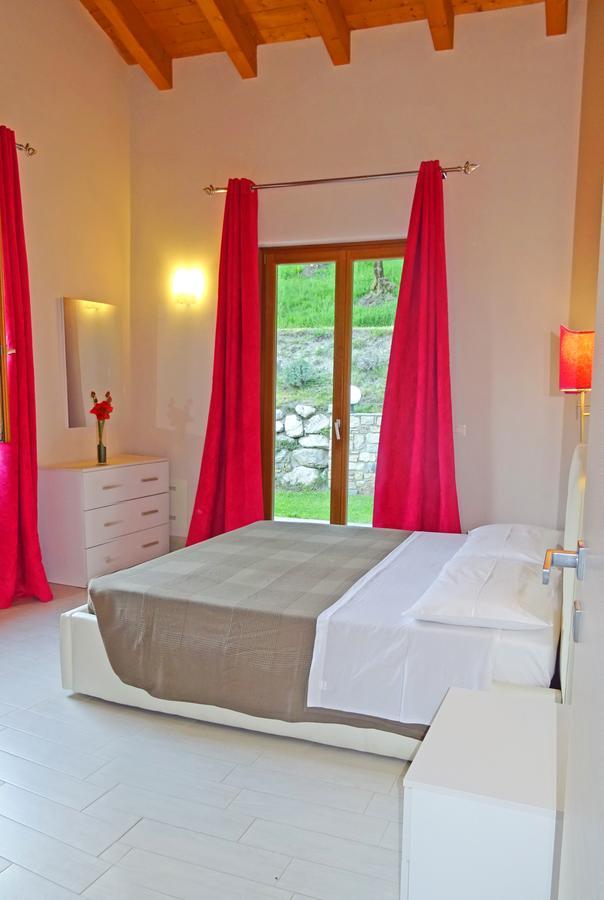 Appartamenti Villa Vagne By Gardadomusmea Tremosine Kültér fotó
