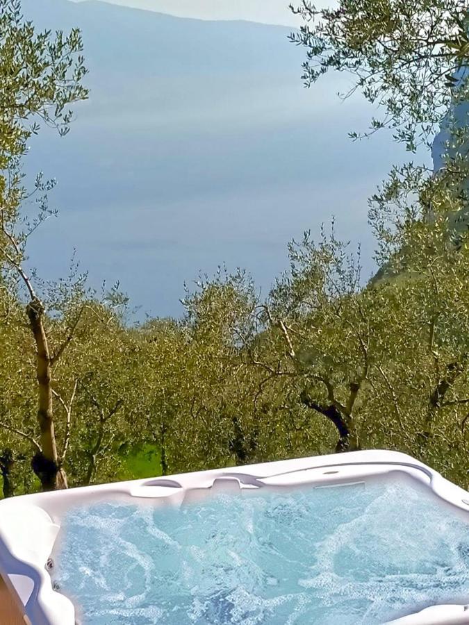 Appartamenti Villa Vagne By Gardadomusmea Tremosine Kültér fotó